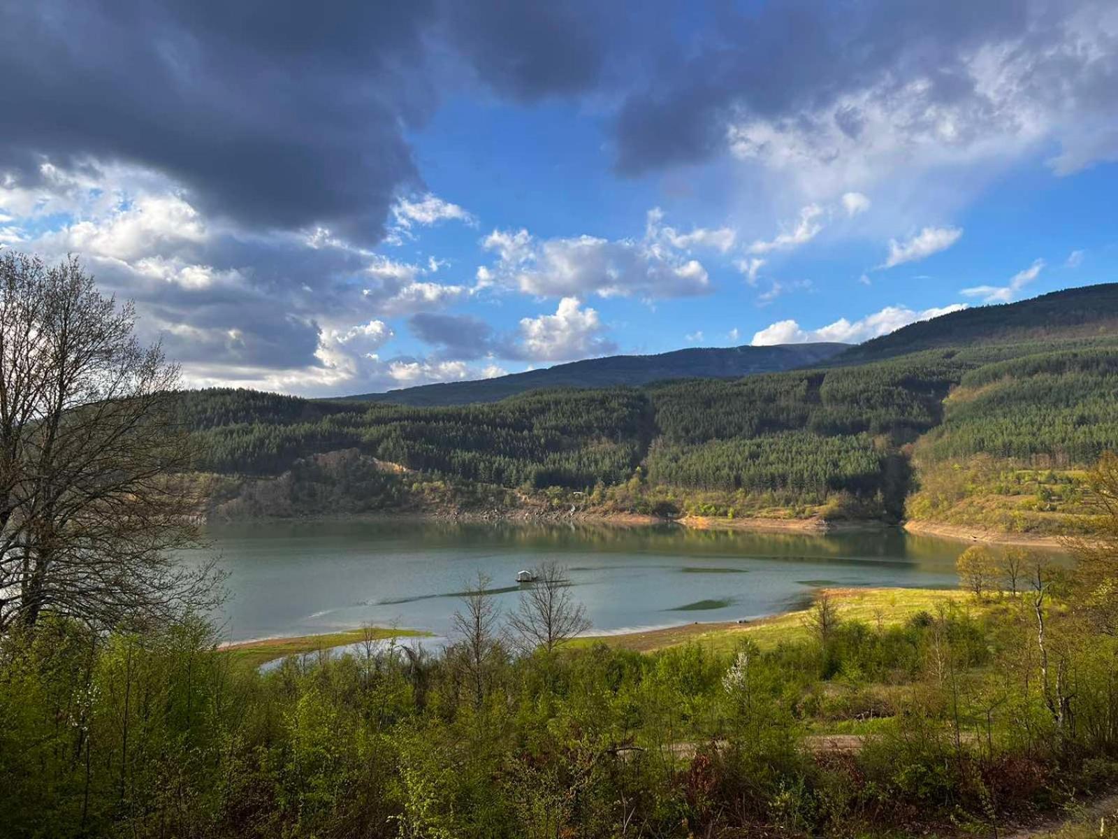 Zavojsko Jezero - Vila Jezero Pirot Buitenkant foto