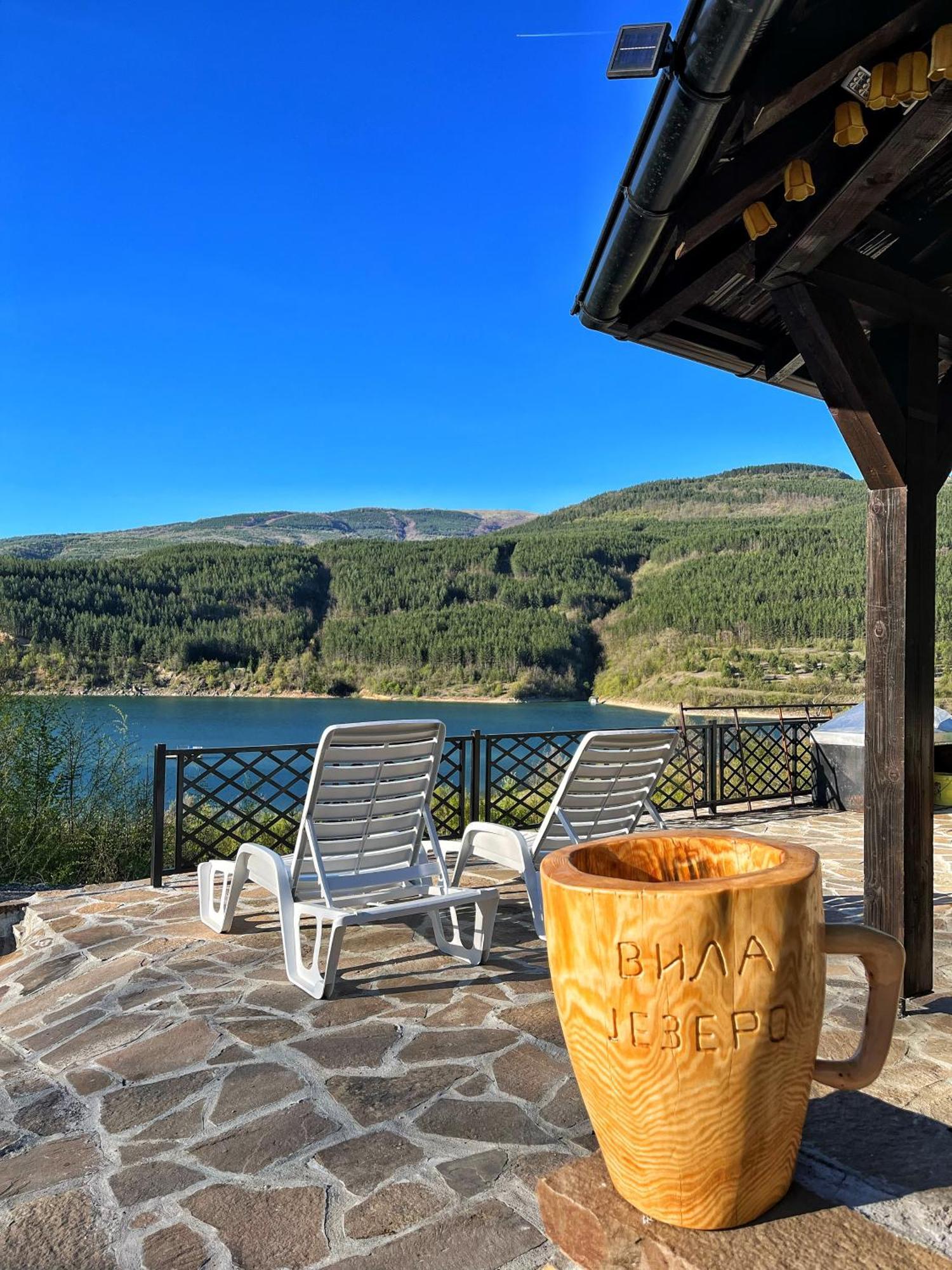 Zavojsko Jezero - Vila Jezero Pirot Buitenkant foto